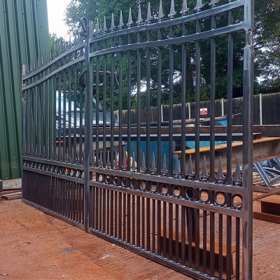 Bespoke Metal Gates